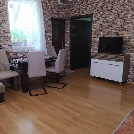 Aparment Kamelia شقة سوزوبول